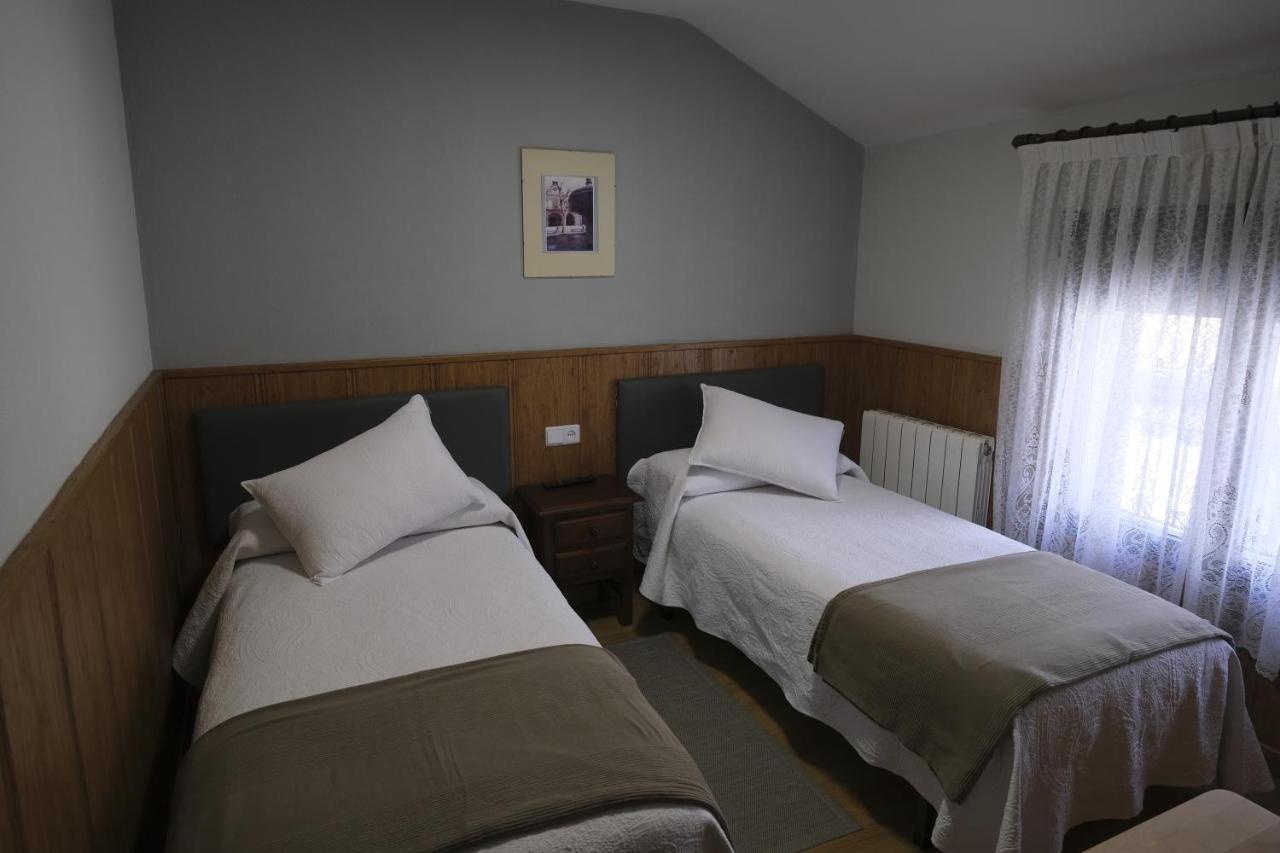 Hostal Restaurante Goya Piedrahíta Eksteriør bilde